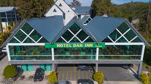 Hotel Dan Inn Premium - Fachada